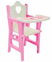 Baby wit roze poppenstoeltje poppenspeelgoed